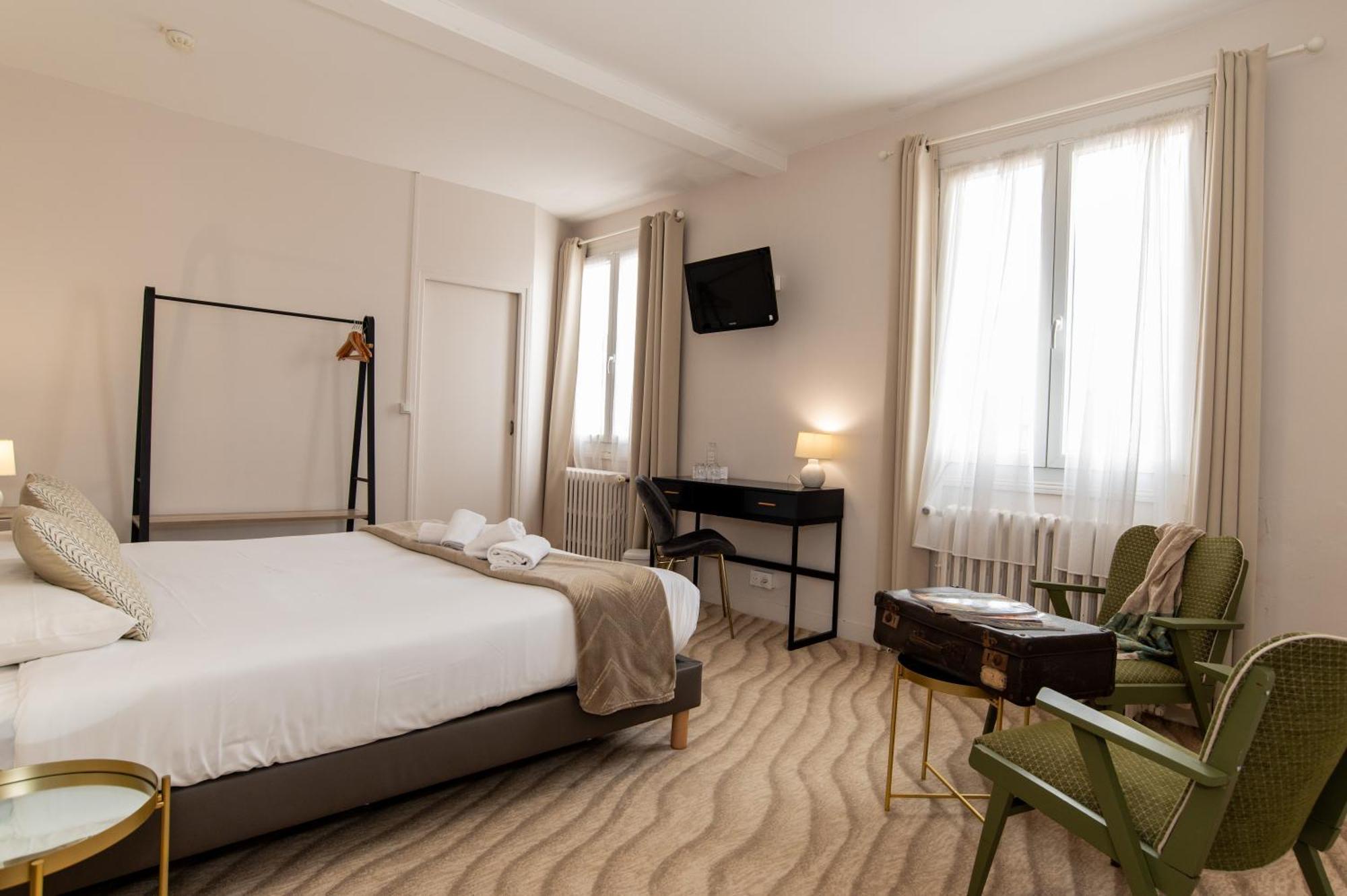 The Originals Boutique, Hotel Victoria, Шатлайон-Плаж Экстерьер фото